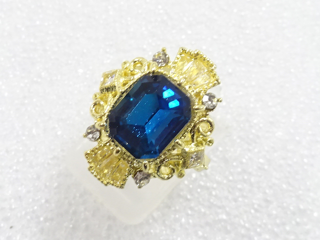 Japanese Kimono / Antique Accessories Metal